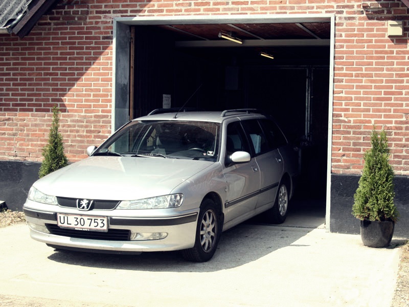 Trailer i port